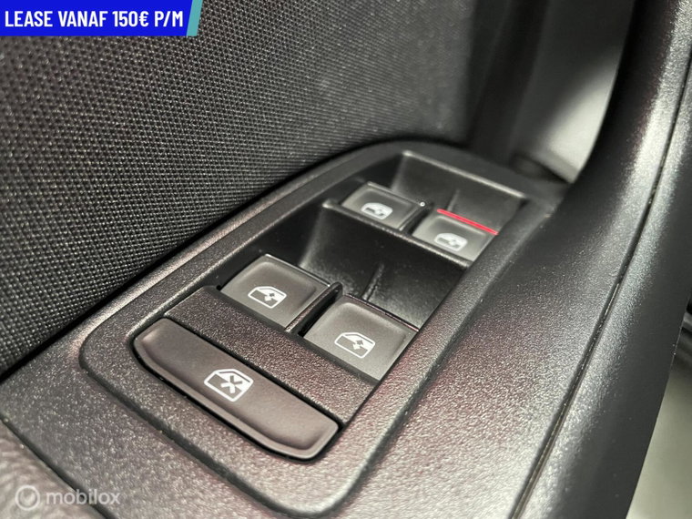 Vehicle Image 48