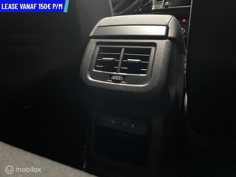 Vehicle Image 60