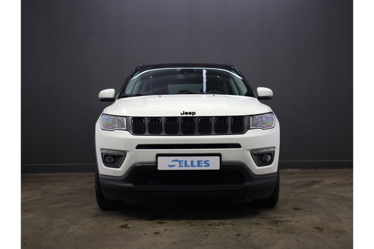 Vehicle Image 24