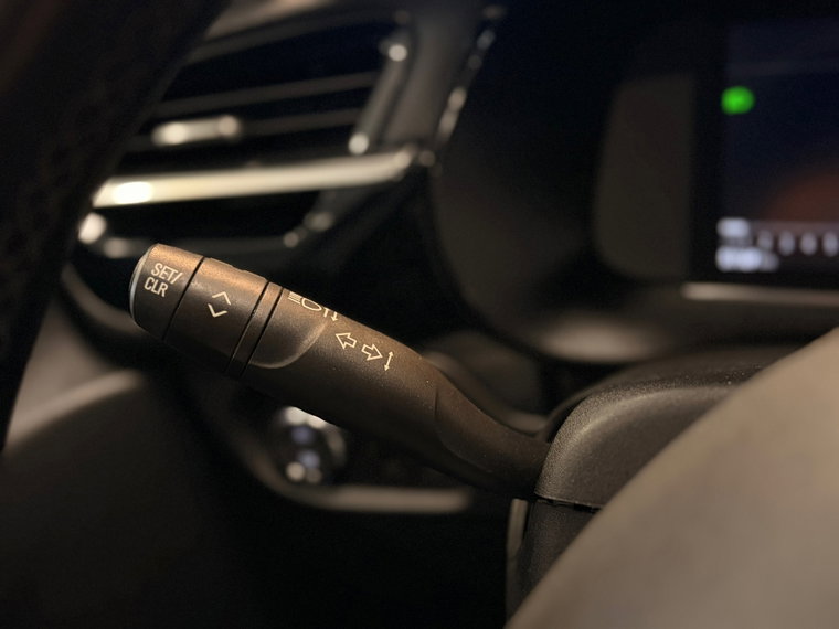 Vehicle Image 27