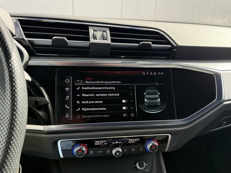 Vehicle Image 39