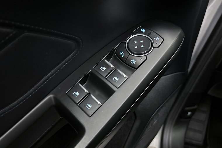 Vehicle Image 22
