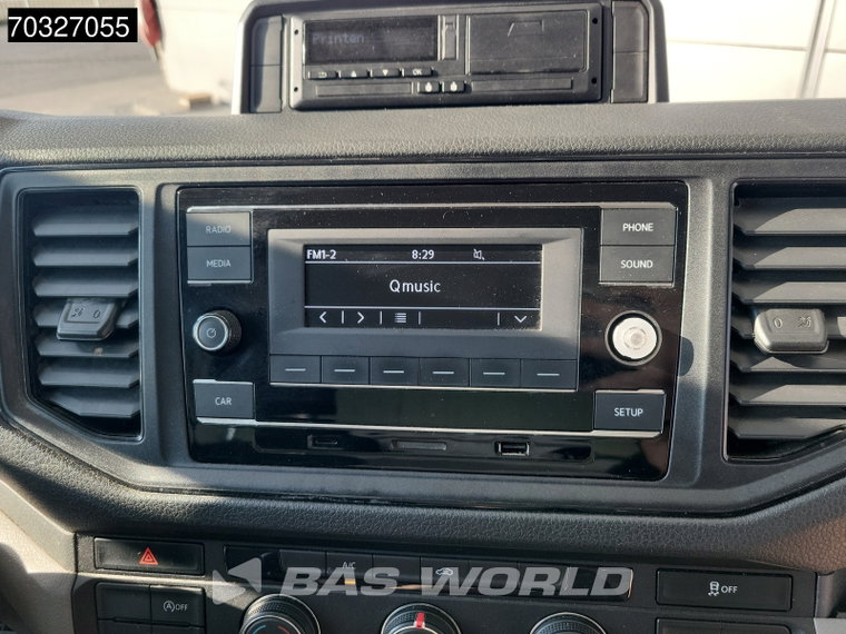 Vehicle Image 26