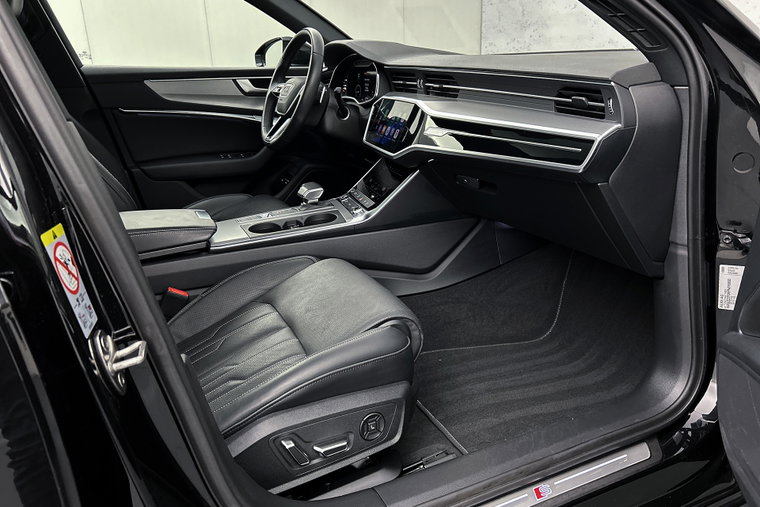 Vehicle Image 35