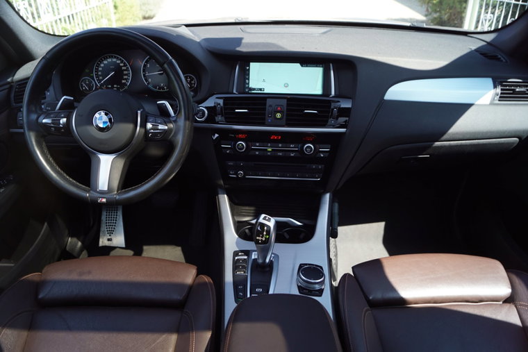 Vehicle Image 36