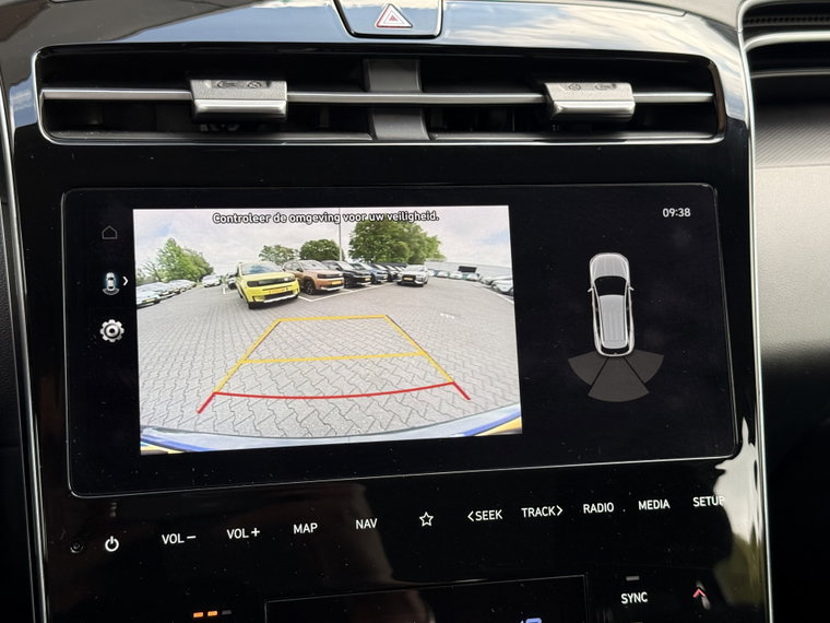 Vehicle Image 30