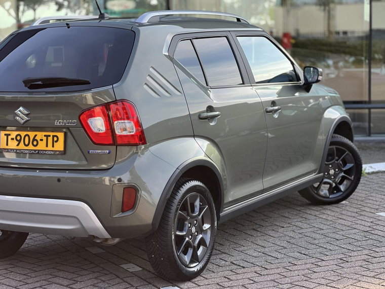 Vehicle Image 11