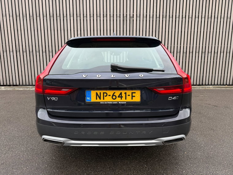 Vehicle Image 28