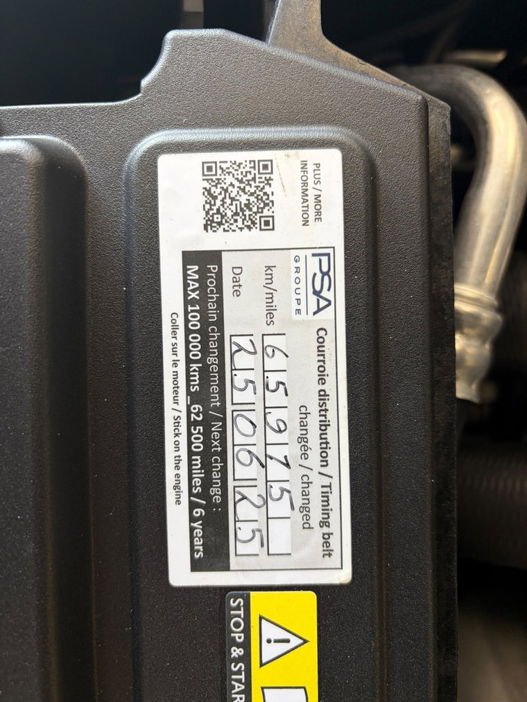 Vehicle Image 38