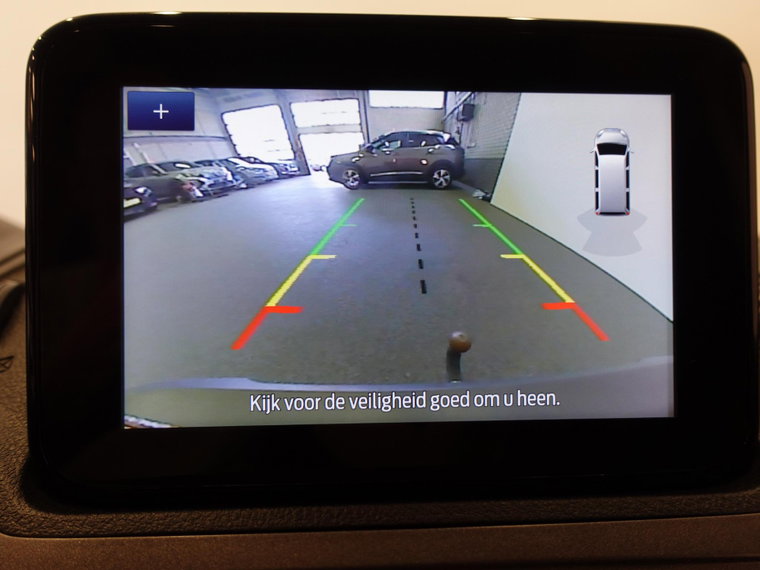 Vehicle Image 40