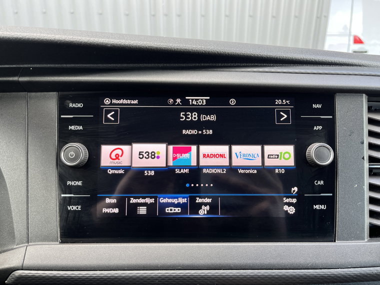 Vehicle Image 14