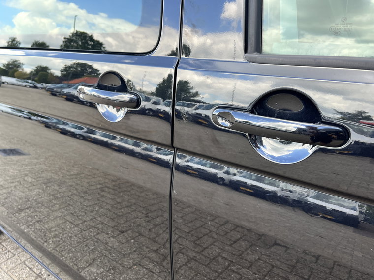 Vehicle Image 50