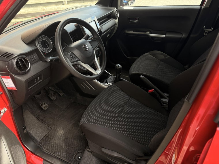 Vehicle Image 14