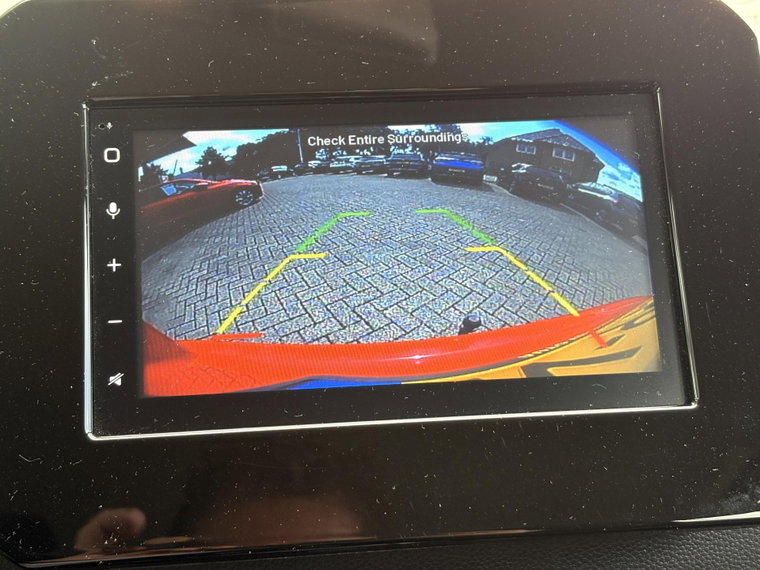 Vehicle Image 21