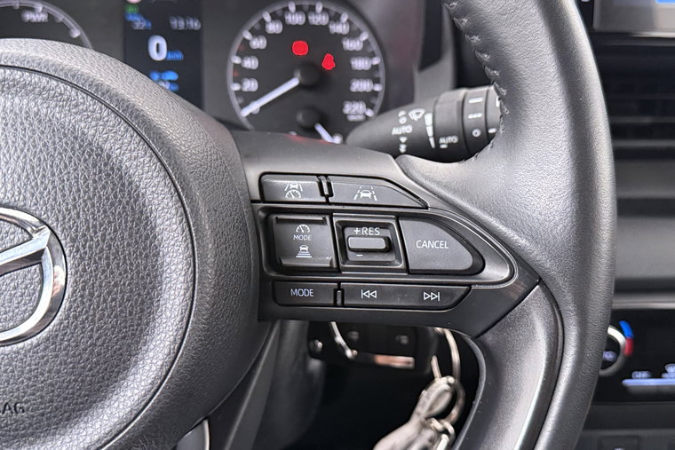 Vehicle Image 18