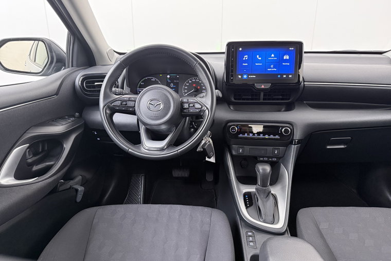 Vehicle Image 8