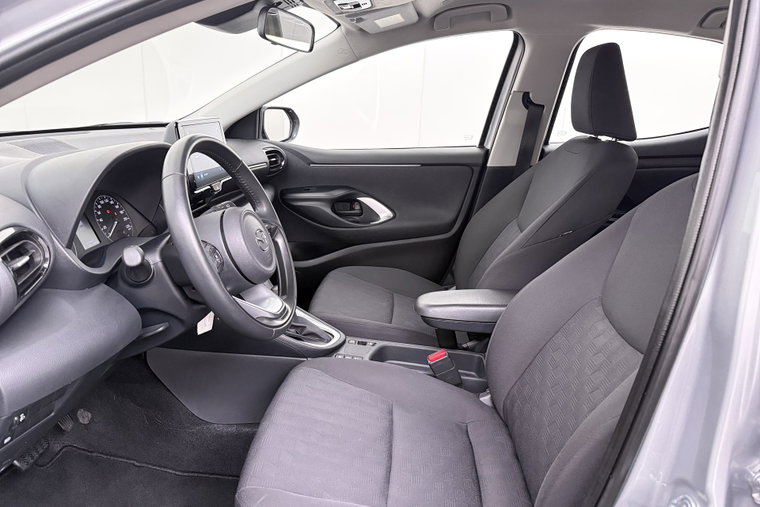 Vehicle Image 10