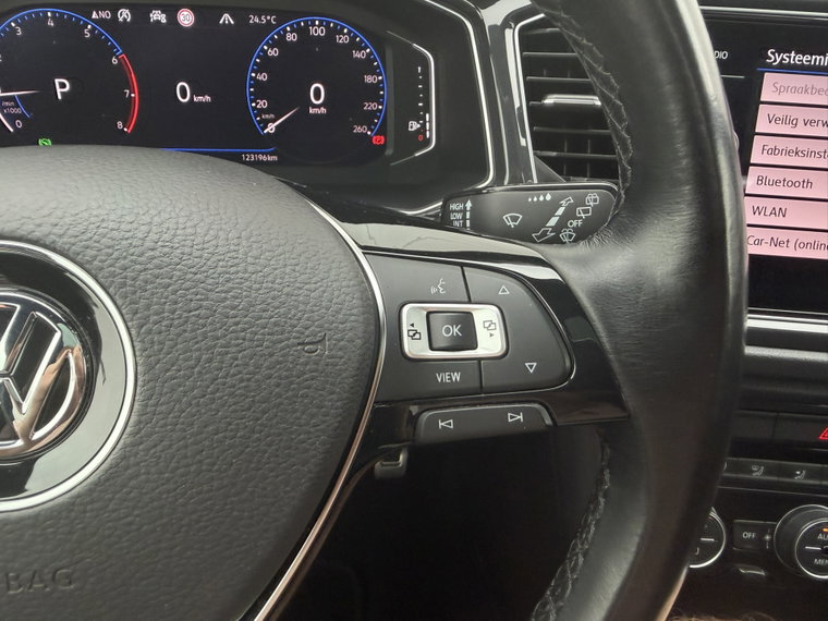 Vehicle Image 45