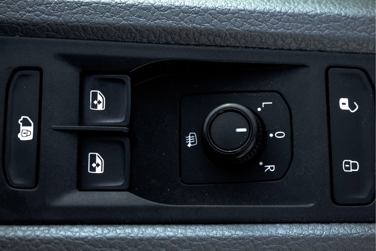 Vehicle Image 22