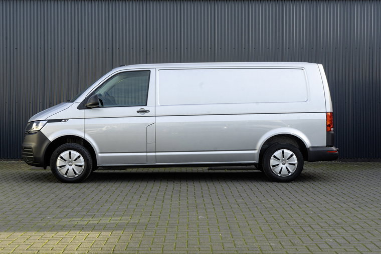 Vehicle Image 27