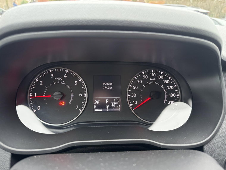 Vehicle Image 17