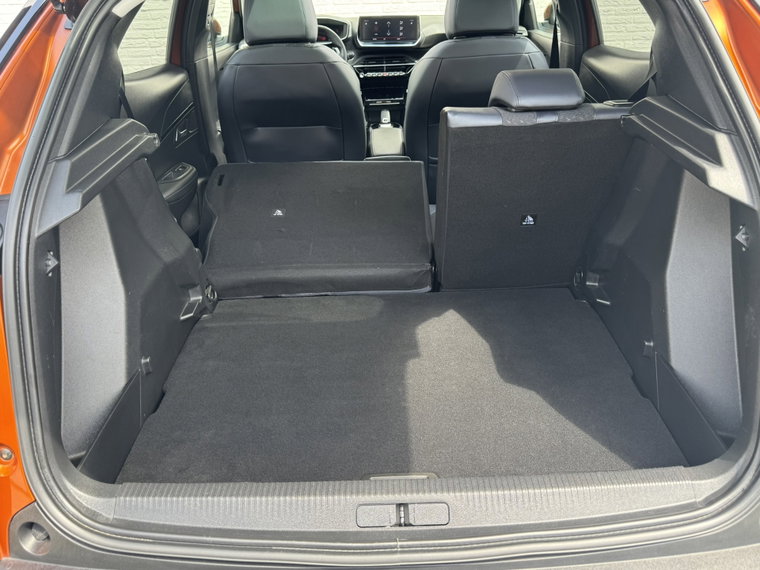 Vehicle Image 48