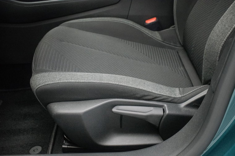 Vehicle Image 31