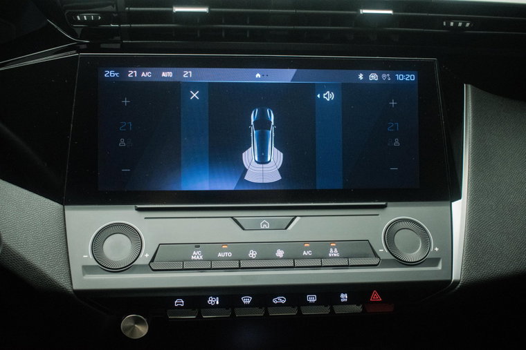 Vehicle Image 36