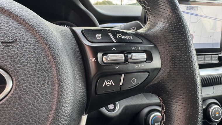 Vehicle Image 23