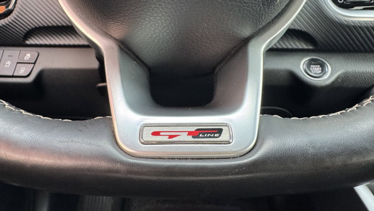 Vehicle Image 24