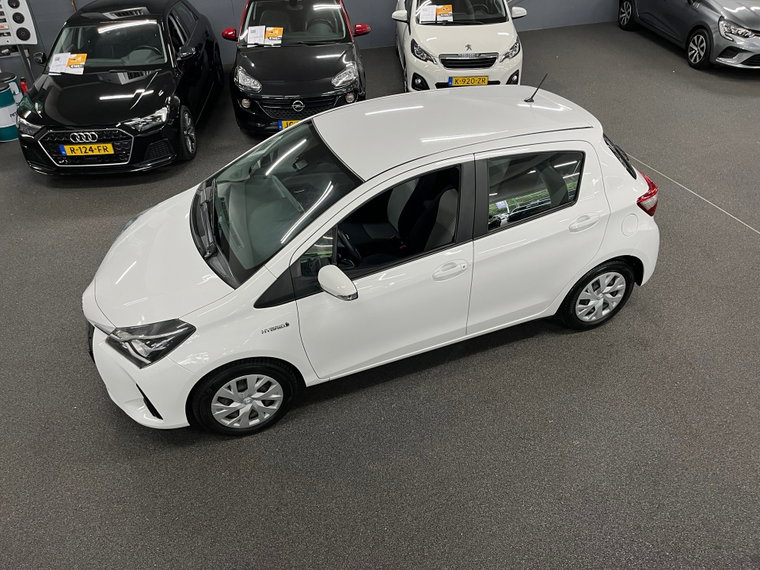 Vehicle Image 37