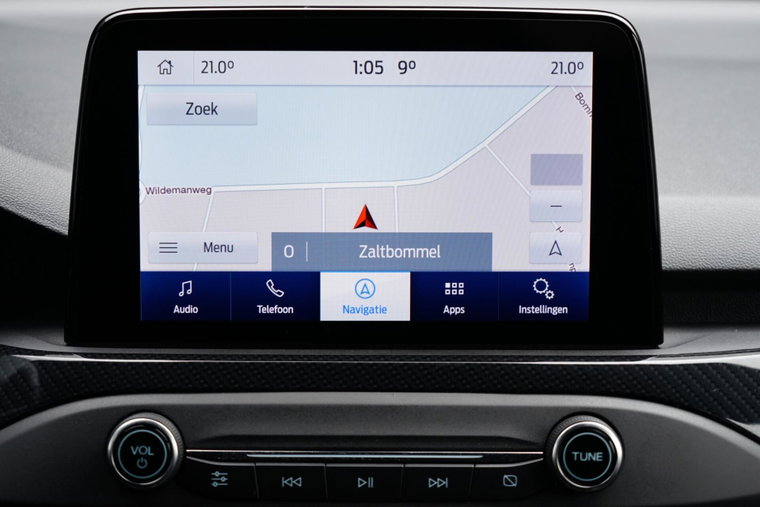 Vehicle Image 10