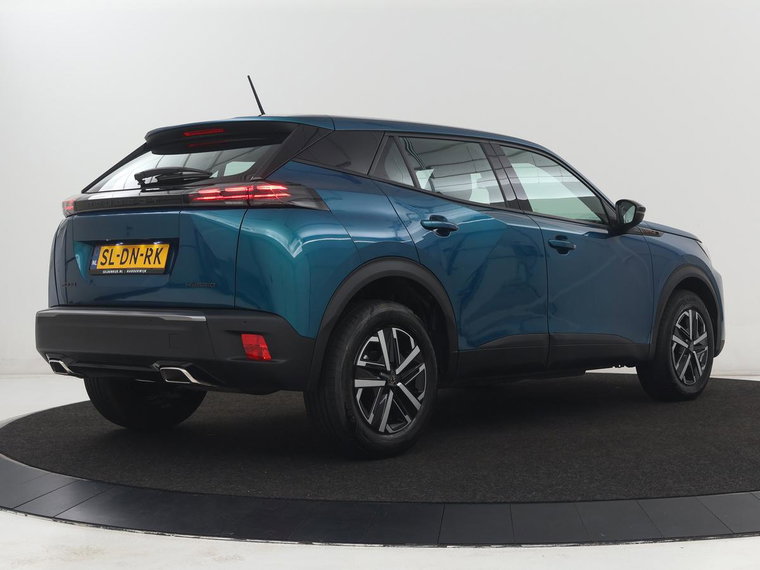 Vehicle Image 30