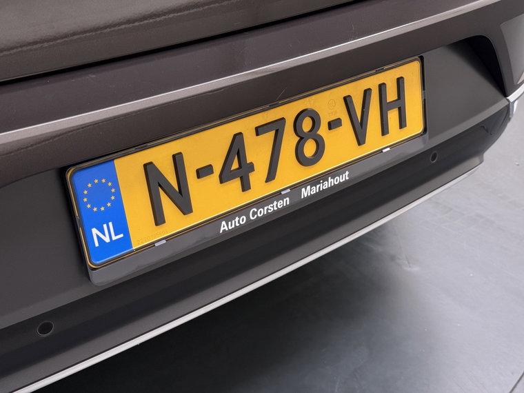 Vehicle Image 40
