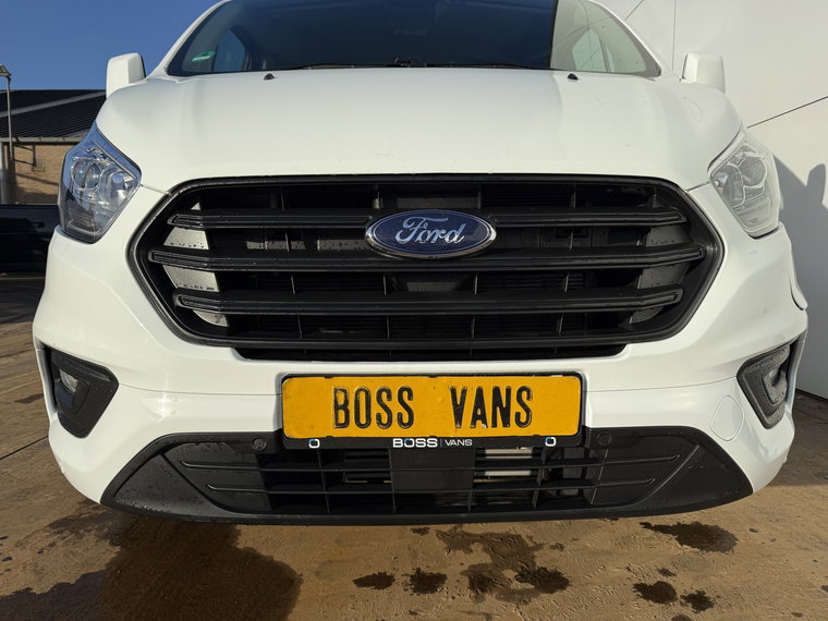 Vehicle Image 16