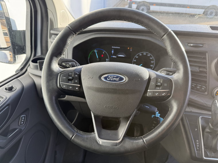 Vehicle Image 21