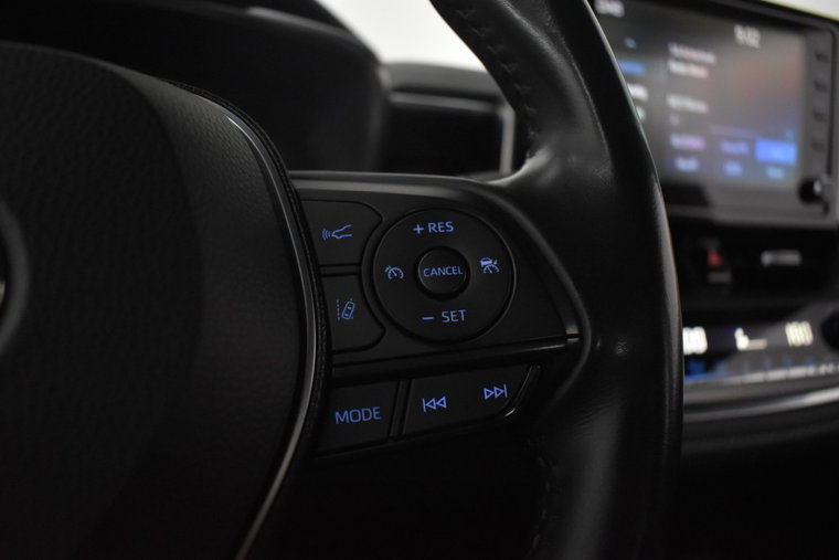 Vehicle Image 16