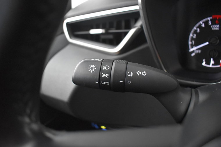 Vehicle Image 17