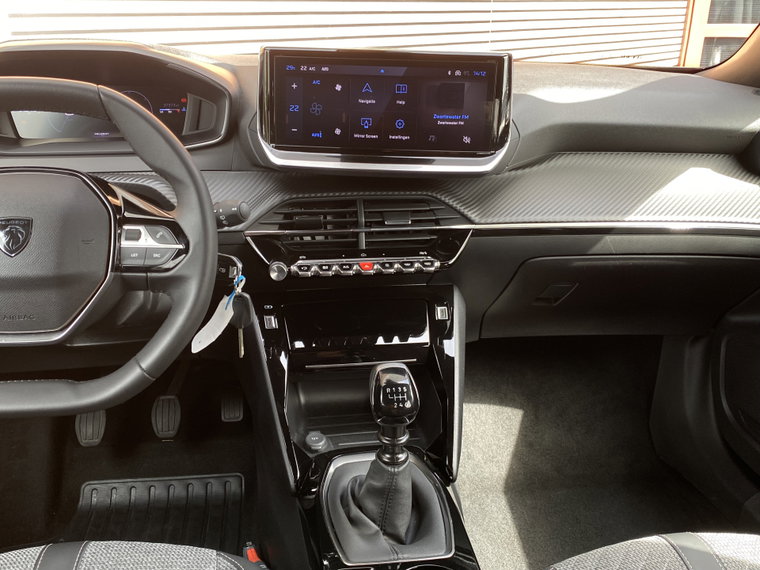 Vehicle Image 30