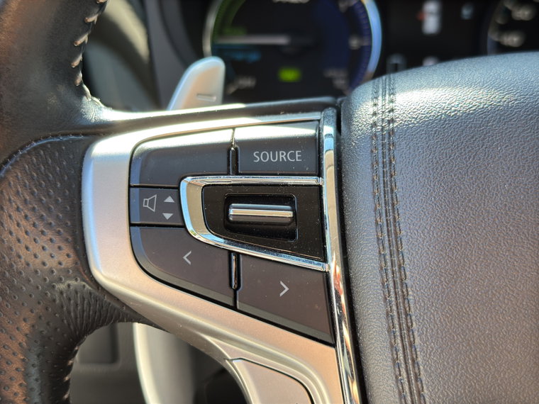 Vehicle Image 13