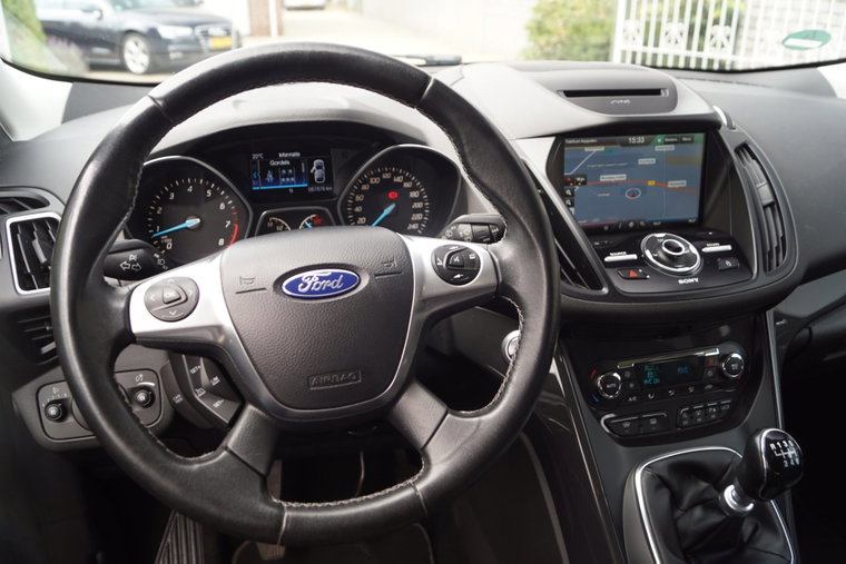 Vehicle Image 9