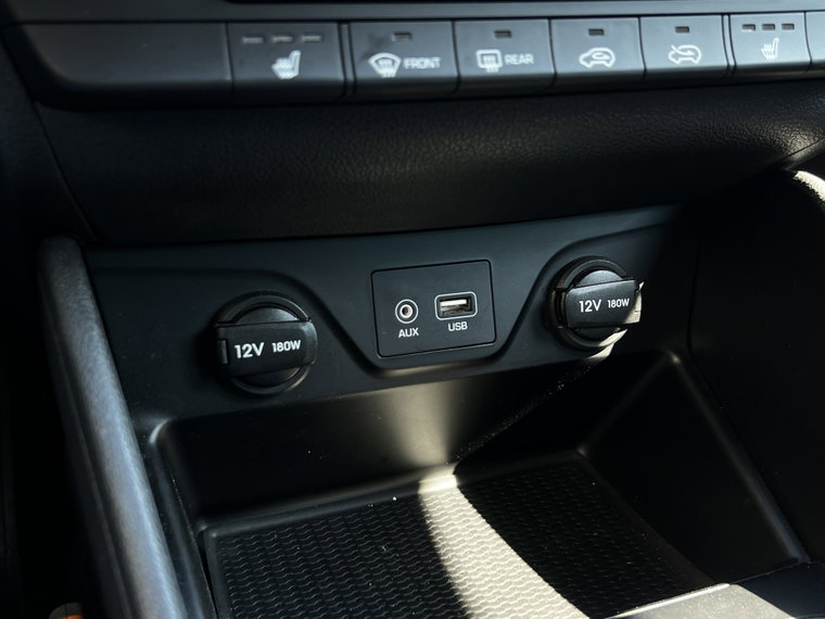 Vehicle Image 22