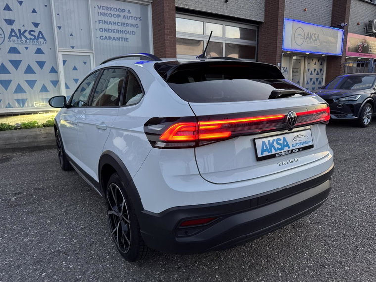 Vehicle Image 27