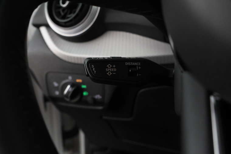 Vehicle Image 41