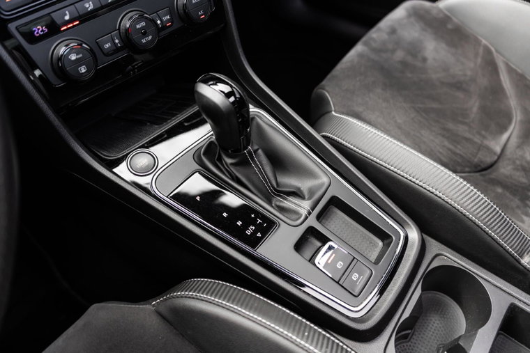 Vehicle Image 36