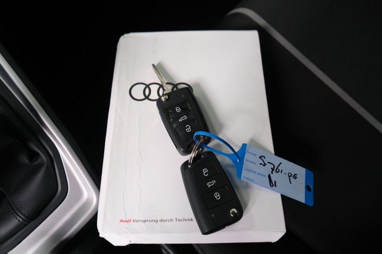 Vehicle Image 31