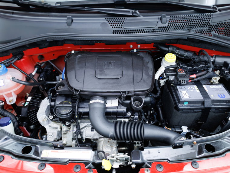 Vehicle Image 12