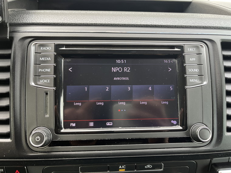 Vehicle Image 43