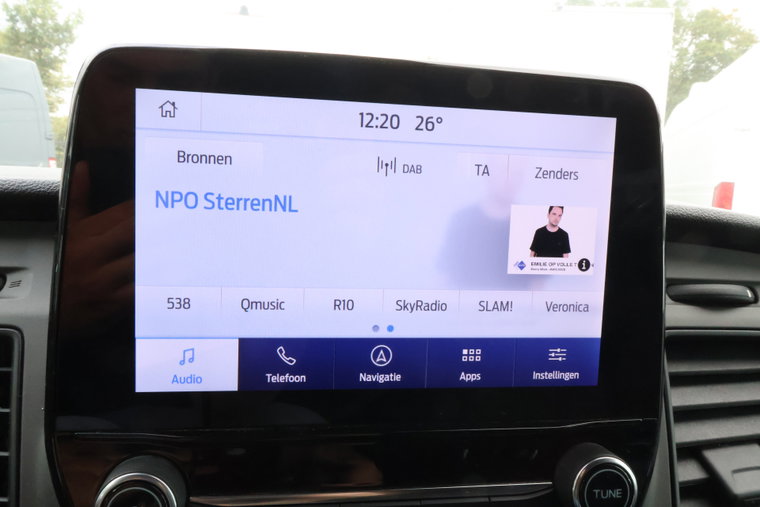 Vehicle Image 20
