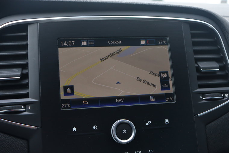 Vehicle Image 22